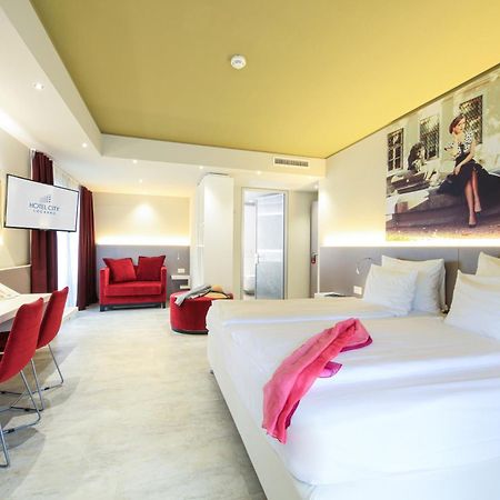 Hotel City ロカルノ エクステリア 写真