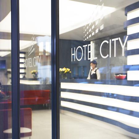 Hotel City ロカルノ エクステリア 写真