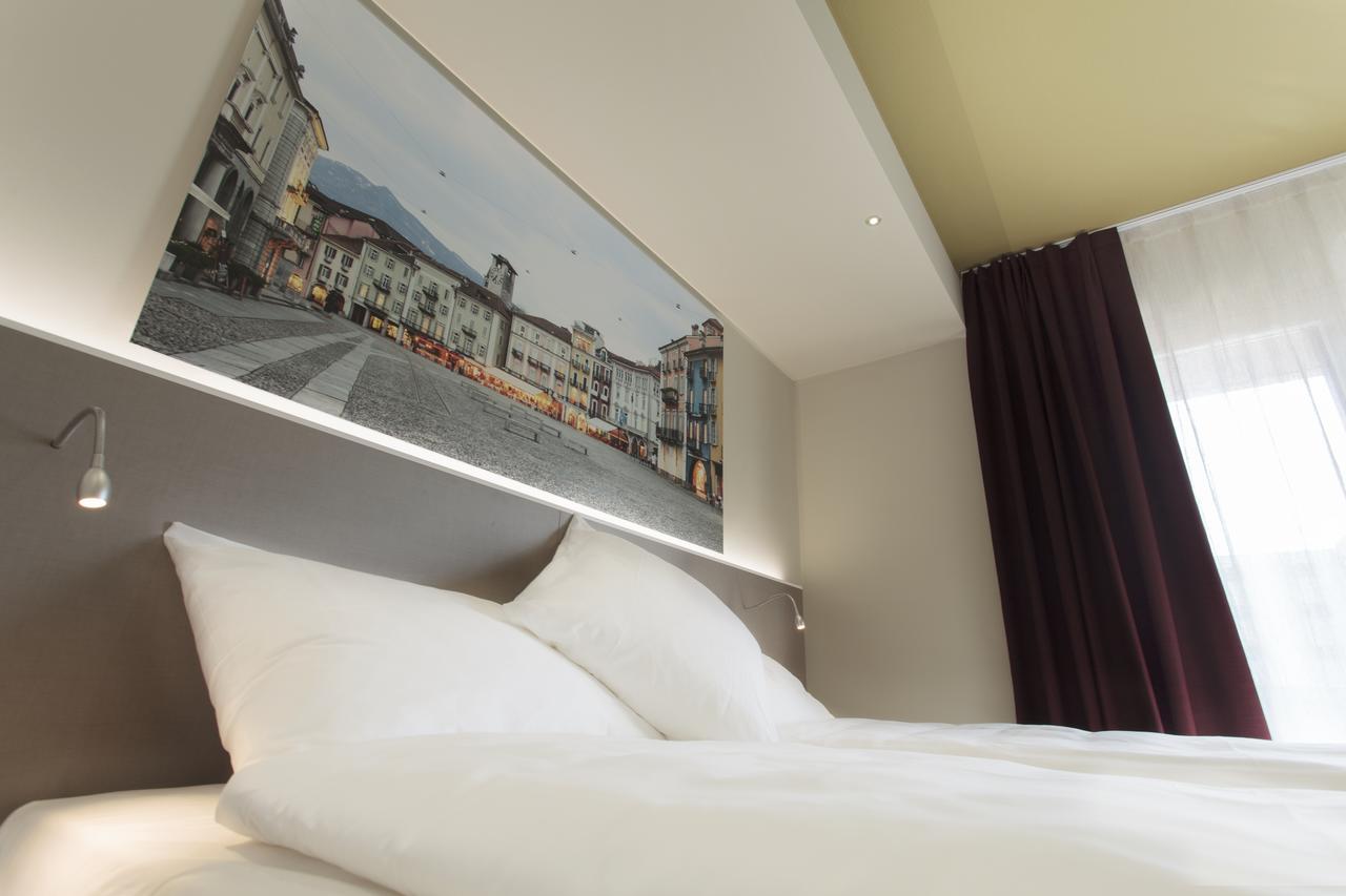 Hotel City ロカルノ エクステリア 写真